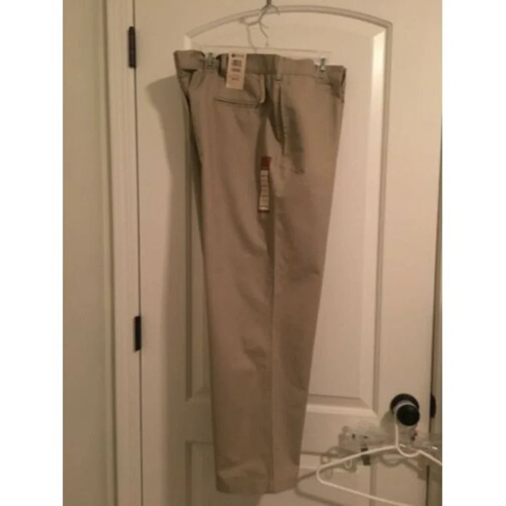 Haggar Men's Big & Tall Pants Khaki Tan Pockets Size 42x29